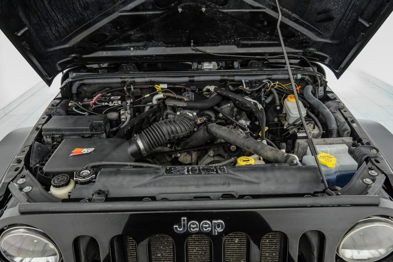 2011 Jeep Wrangler UNLIMITED SPORT 4WD AUTOMATIC HARD TOP CONVERTIBLE RUNNING BOARDS TOWING HITCH Carrollton TX