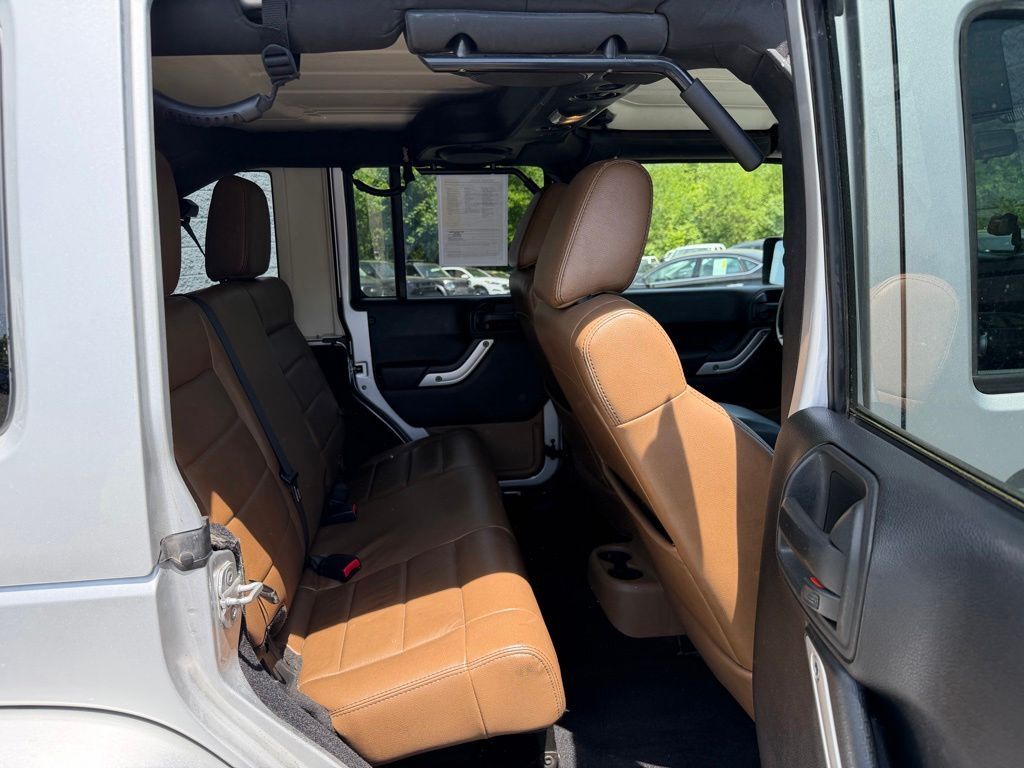 2011 Jeep Wrangler Unlimited Sahara Orange MA