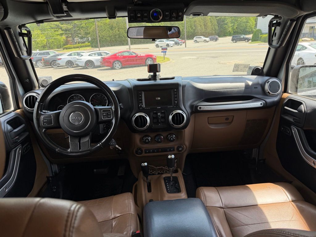 2011 Jeep Wrangler Unlimited Sahara Orange MA