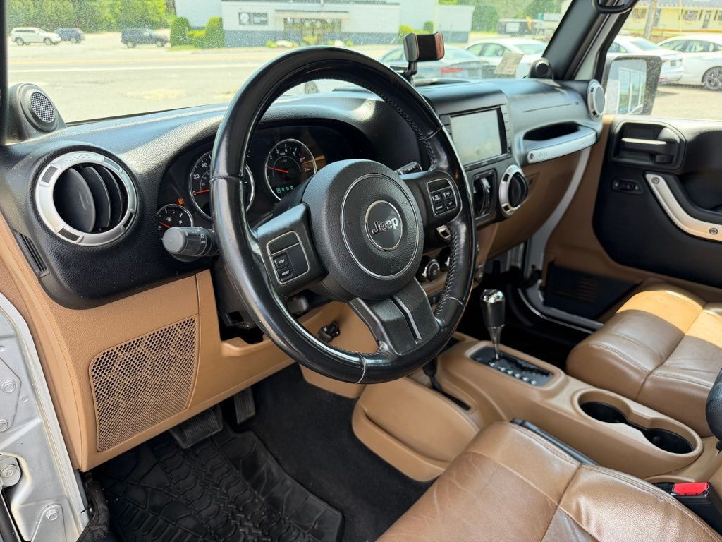 2011 Jeep Wrangler Unlimited Sahara Orange MA