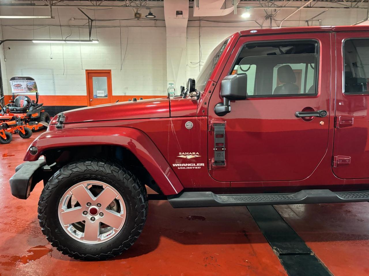 2011 Jeep Wrangler Unlimited Sahara Franklin OH