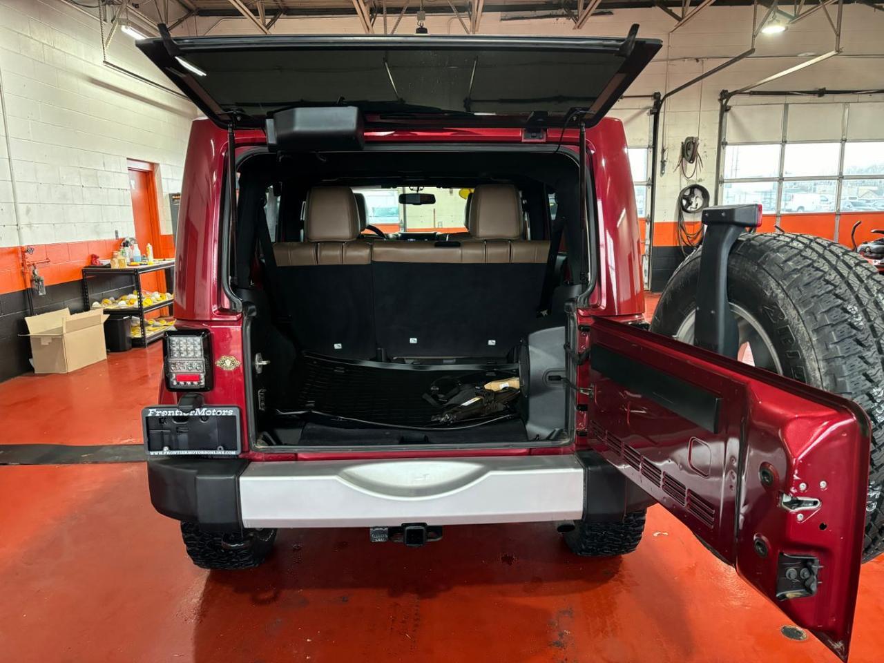 2011 Jeep Wrangler Unlimited Sahara Franklin OH