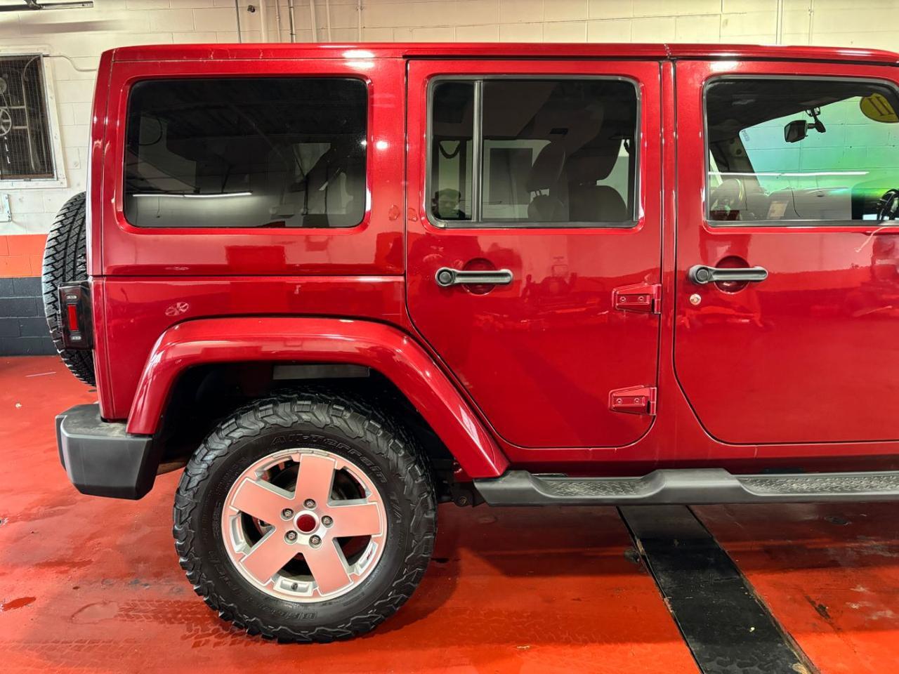 2011 Jeep Wrangler Unlimited Sahara Franklin OH