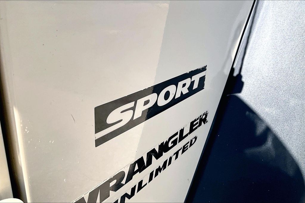 2011 Jeep Wrangler Unlimited Sport OR