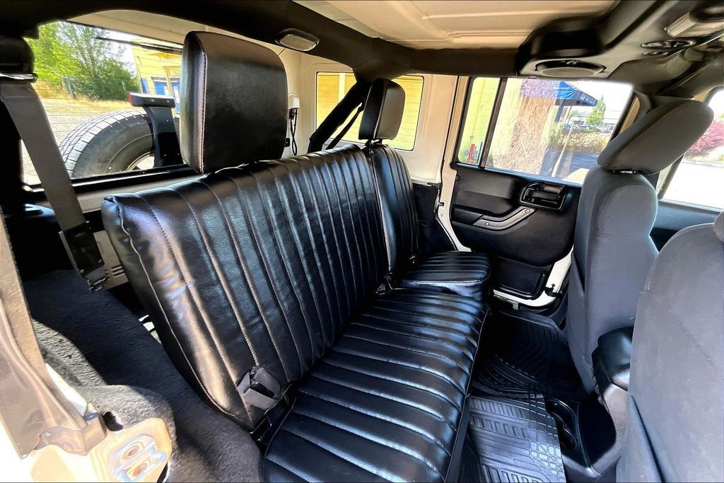 2011 Jeep Wrangler Unlimited Sport OR
