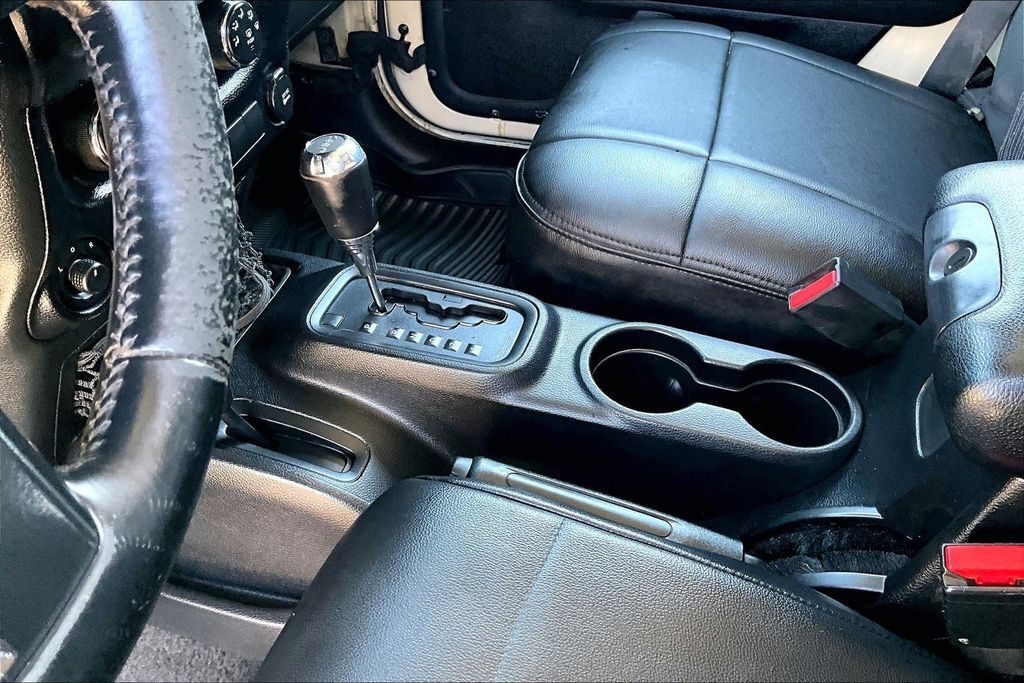 2011 Jeep Wrangler Unlimited Sport OR
