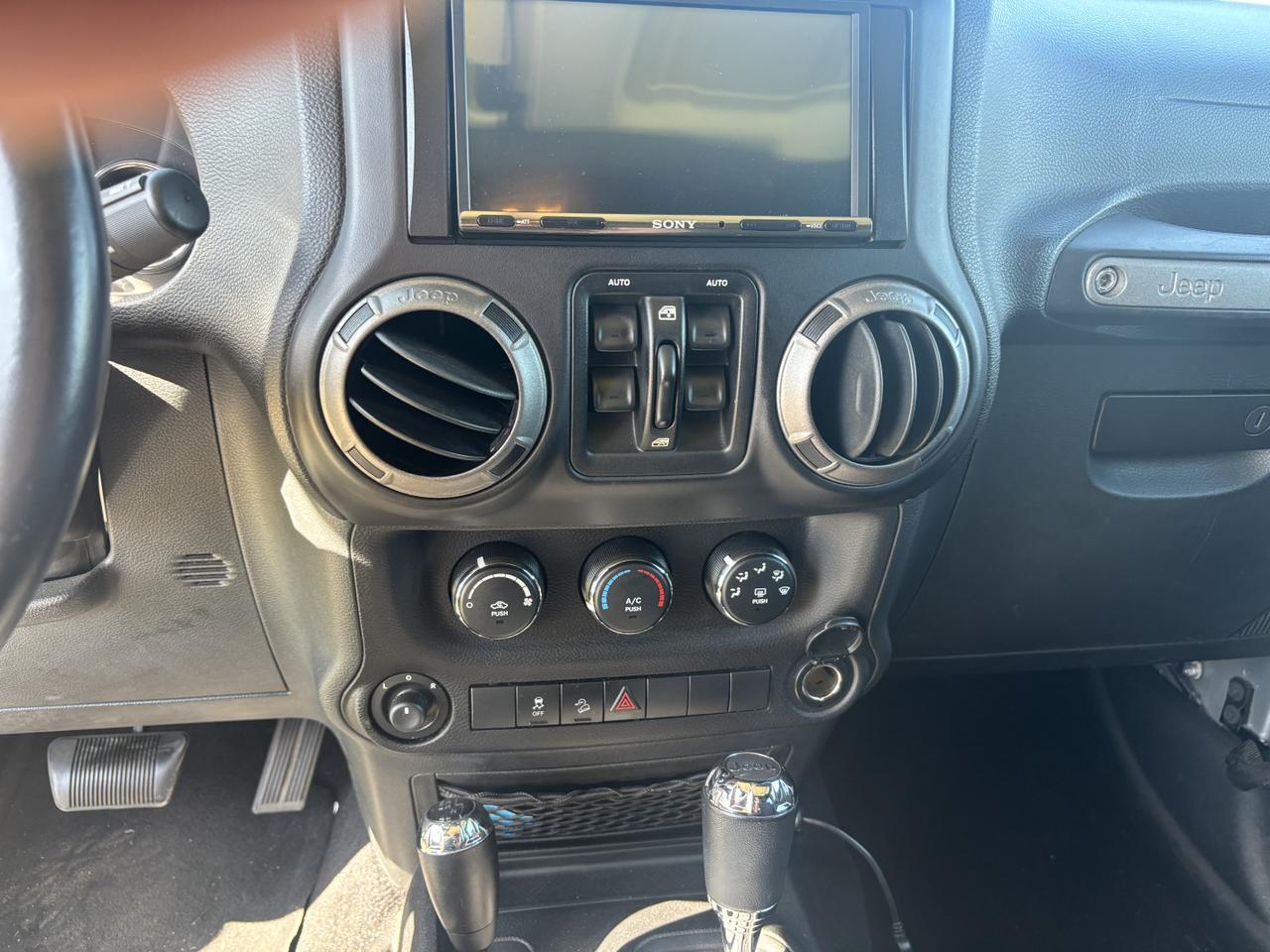 2011 Jeep Wrangler Unlimited Sport SUV 4D Aurora MO