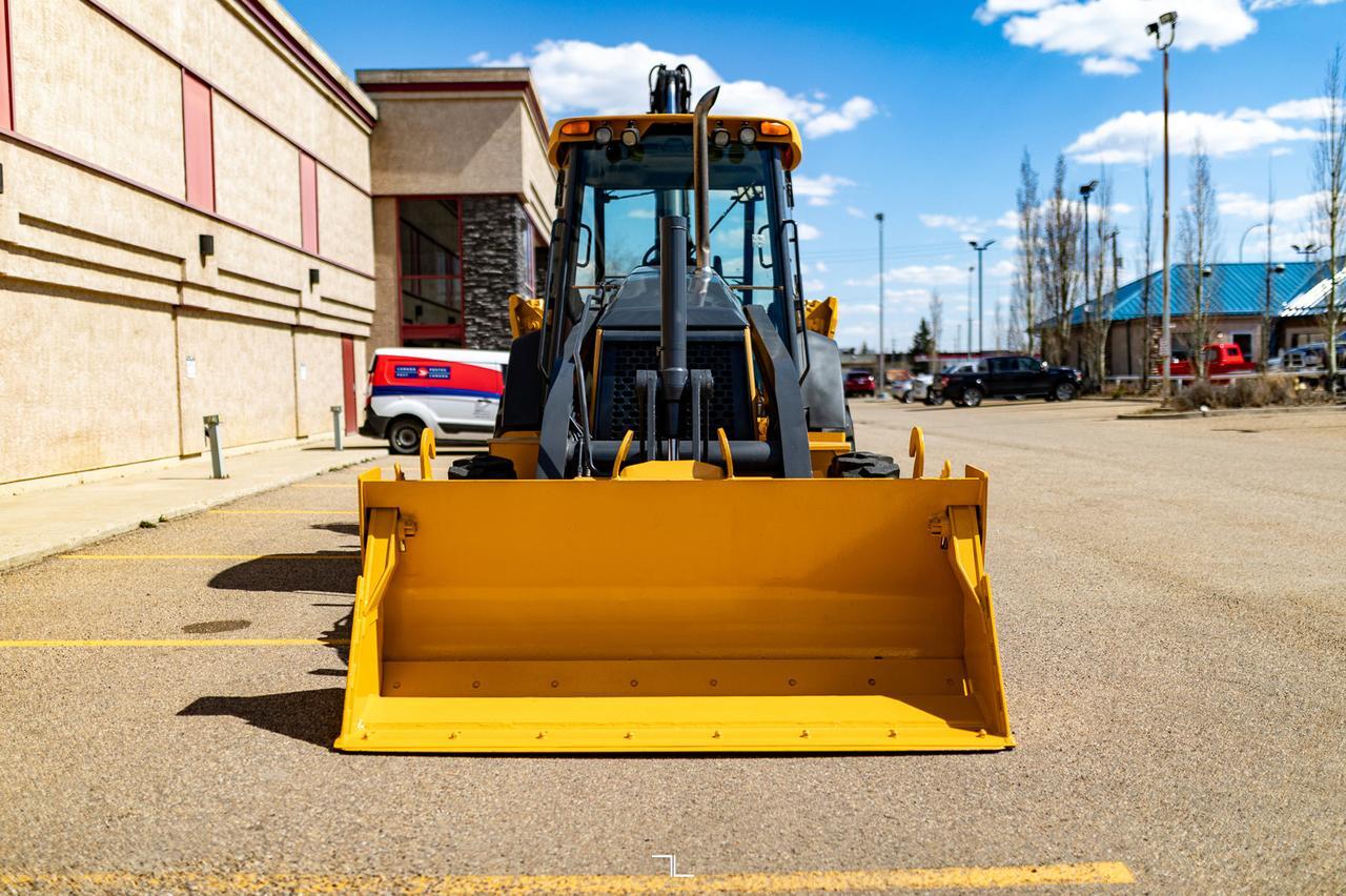 2011 John Deere 410J 4x4 Loader Backhoe Red Deer AB
