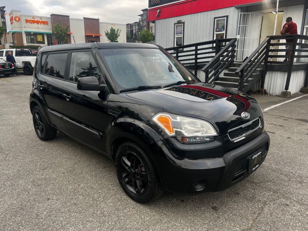 2011 KIA SOUL +