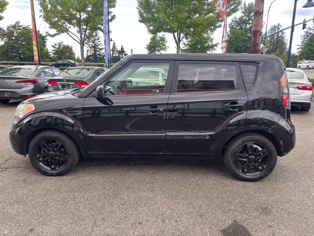 2011 KIA SOUL + Des Moines WA