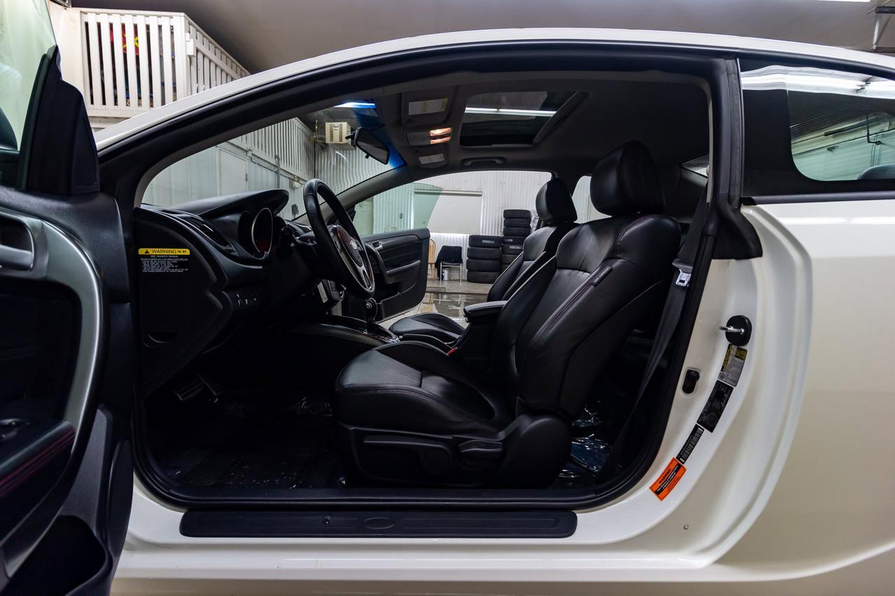 2011 Kia Forte Koup EX Leather Roof Red Deer AB