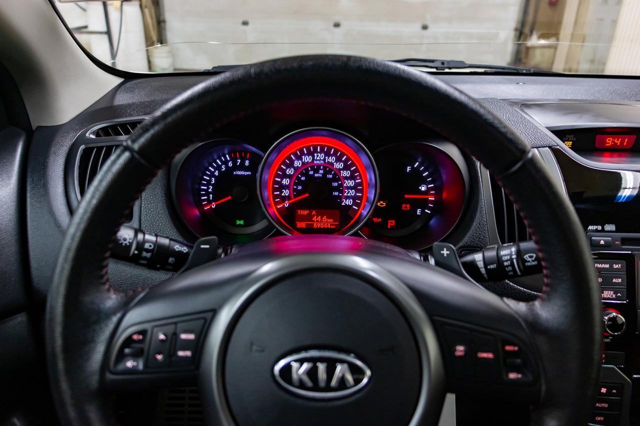 2011 Kia Forte Koup EX Leather Roof Red Deer AB