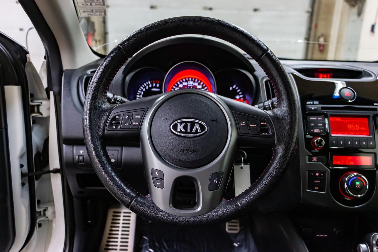 2011 Kia Forte Koup EX Leather Roof Red Deer AB
