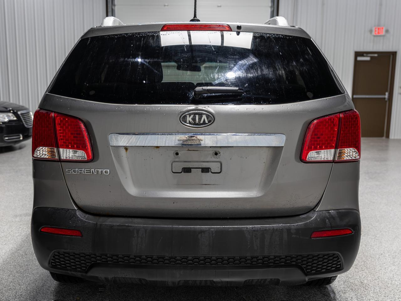 2011 Kia Sorento LX AWD 7-Passenger Cranberry PA