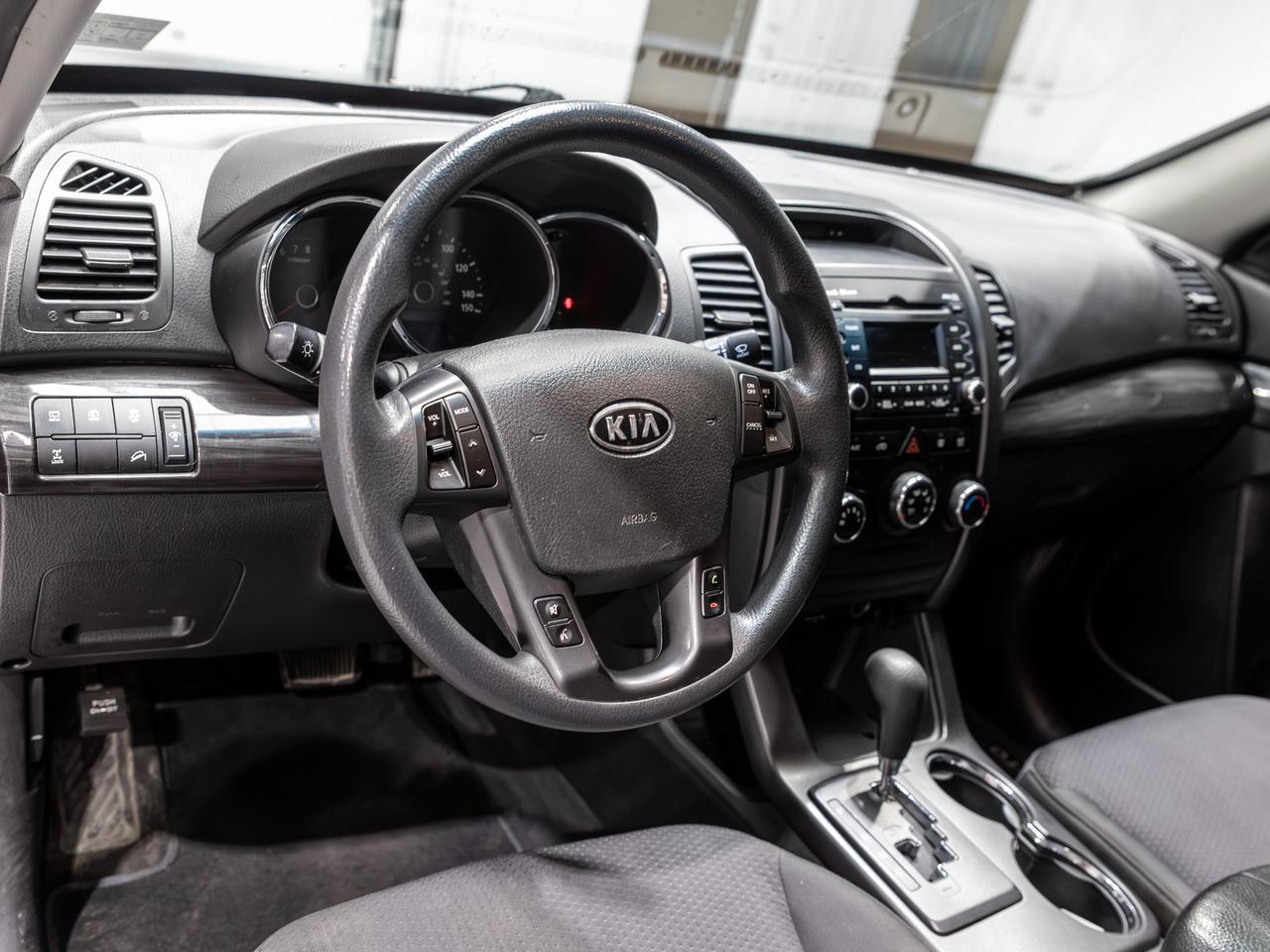 2011 Kia Sorento LX AWD 7-Passenger Cranberry PA