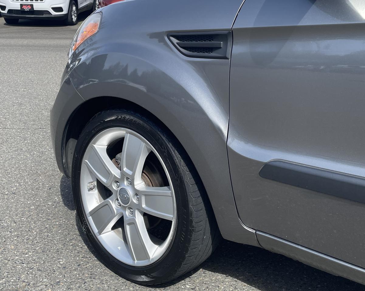 2011 Kia Soul ! Wagon 4D