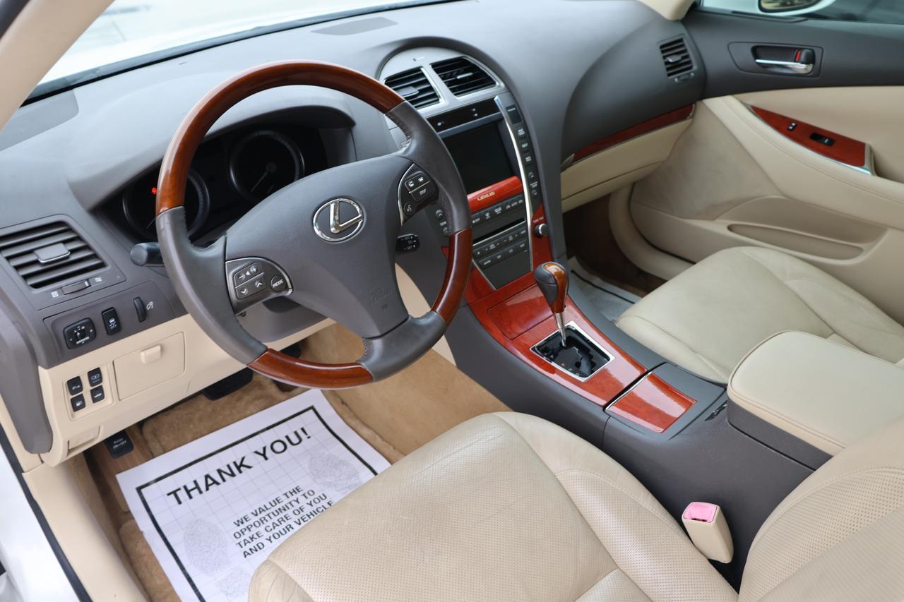 2011 LEXUS ES 350 Houston TX