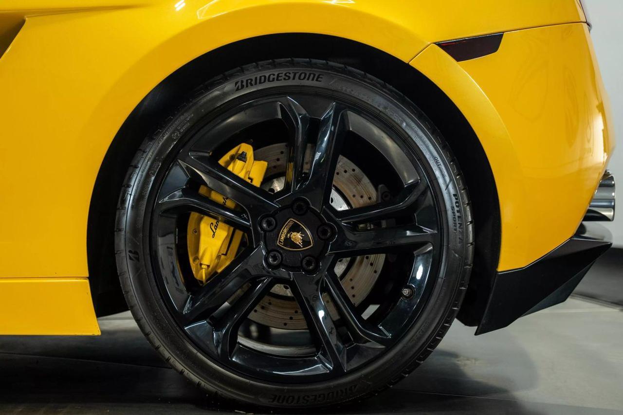 2011 Lamborghini Gallardo LP 560-4 Spyder Convertible 2D St. Louis MO