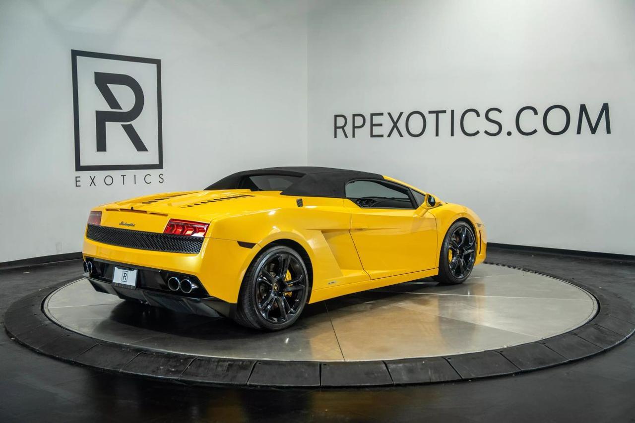 2011 Lamborghini Gallardo LP 560-4 Spyder Convertible 2D St. Louis MO
