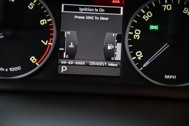 2011 Land Rover Range Rover Sport HSE photo 22
