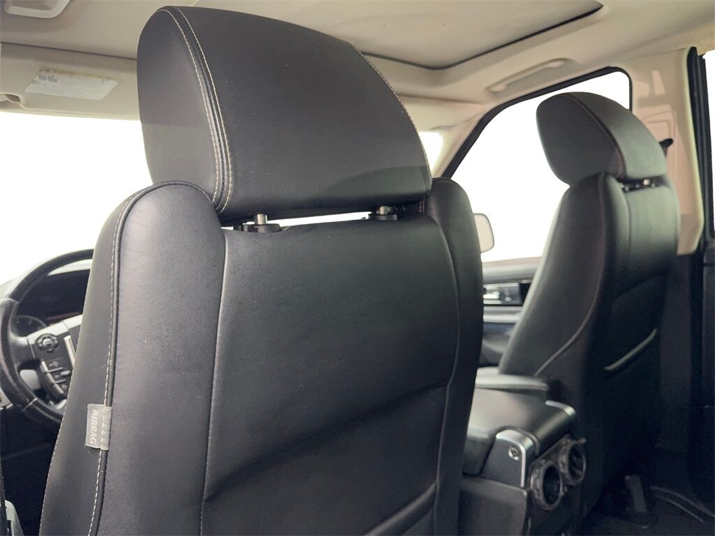2011 Land Rover Range Rover Sport HSE photo 22