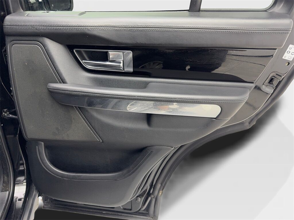 2011 Land Rover Range Rover Sport HSE photo 28