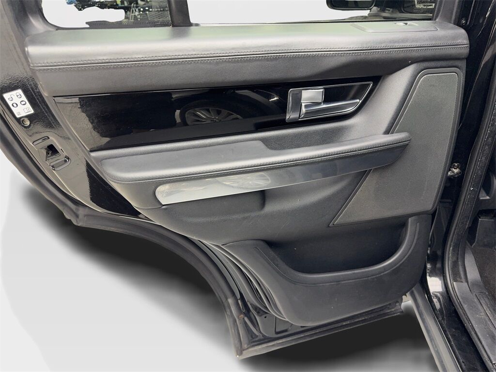 2011 Land Rover Range Rover Sport HSE photo 23