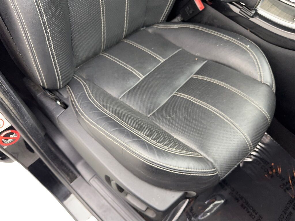 2011 Land Rover Range Rover Sport HSE photo 33