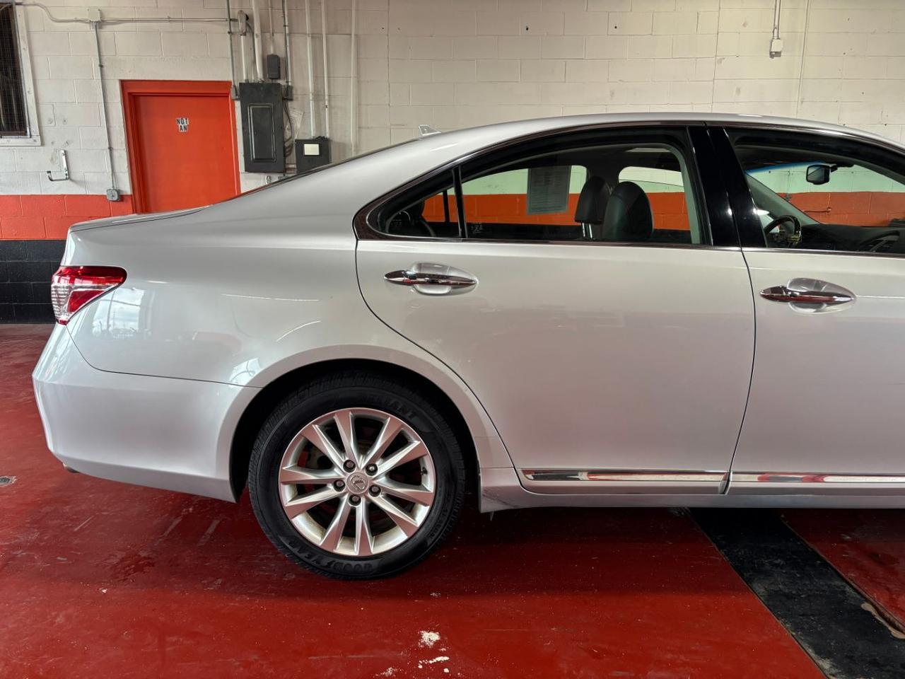 2011 Lexus ES 350 Base Franklin OH
