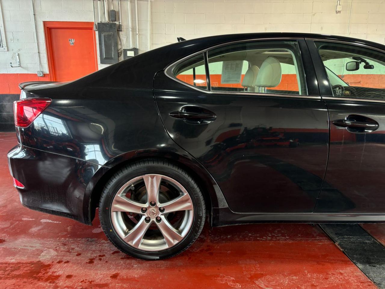 2011 Lexus IS 250 Base Franklin OH