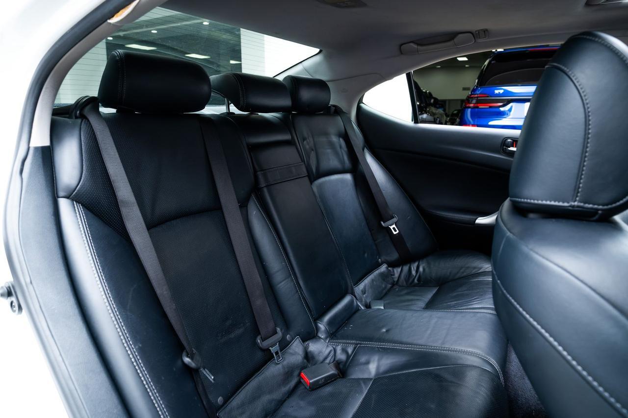 2011 Lexus IS 350 Luxury Plus Vented Seats Portland OR