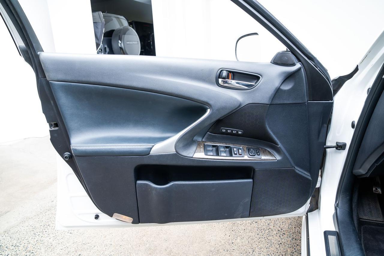 2011 Lexus IS 350 Luxury Plus Vented Seats Portland OR