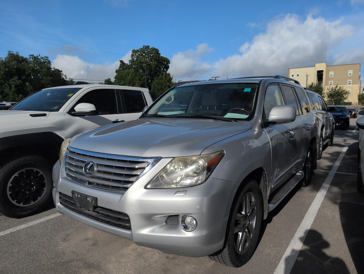 2011 Lexus LX 570