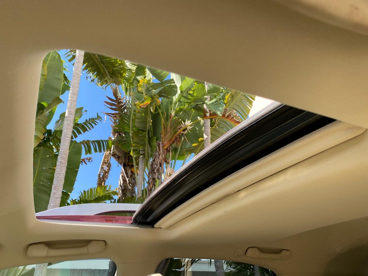 2011 Lexus RX 350 LOW MILES 34,850 1 OWNER Pompano Beach FL