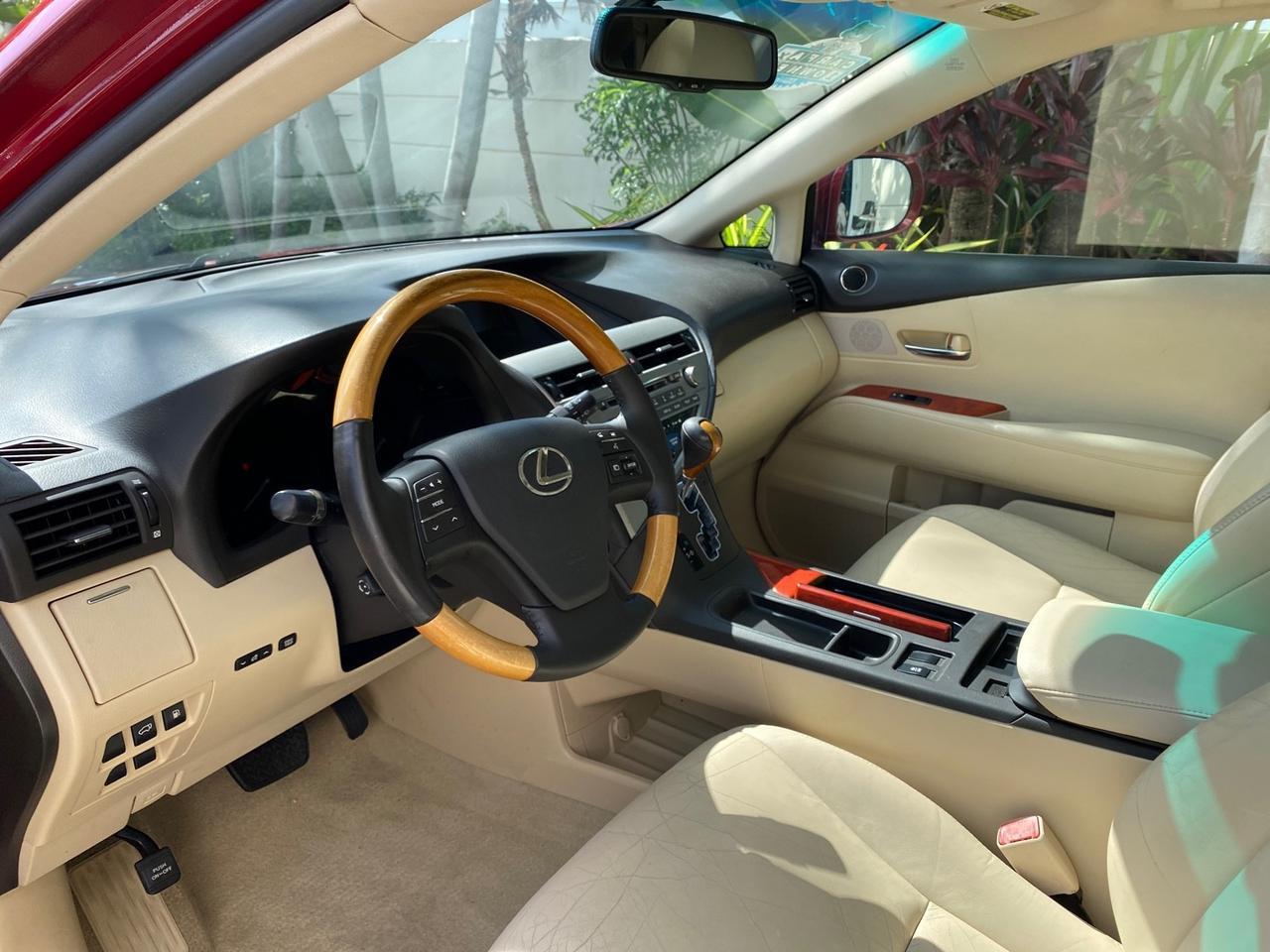 2011 Lexus RX 350 LOW MILES 34,850 1 OWNER Pompano Beach FL