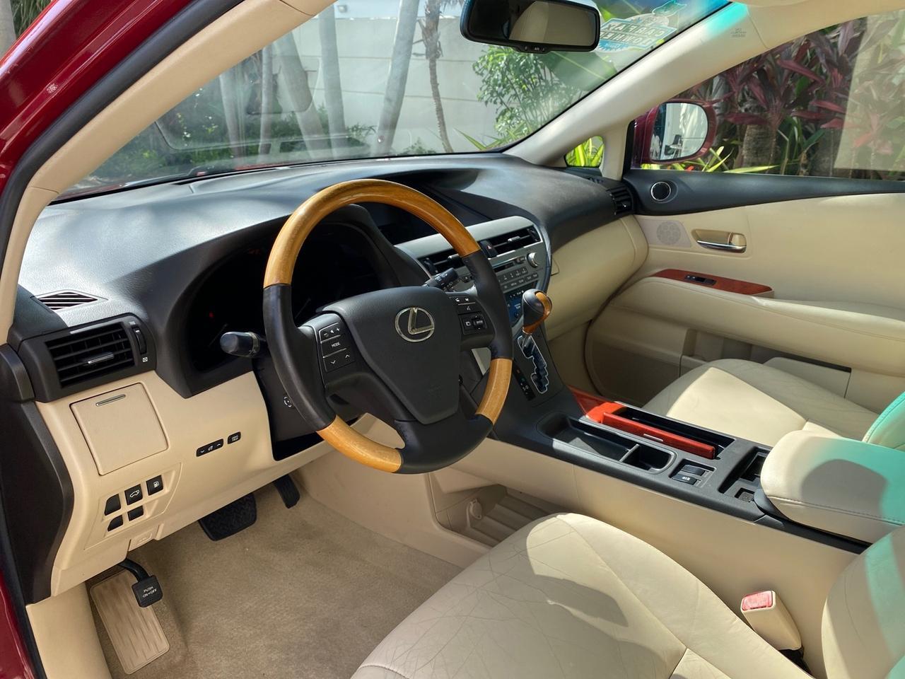 2011 Lexus RX 350 LOW MILES 34,850 1 OWNER Pompano Beach FL