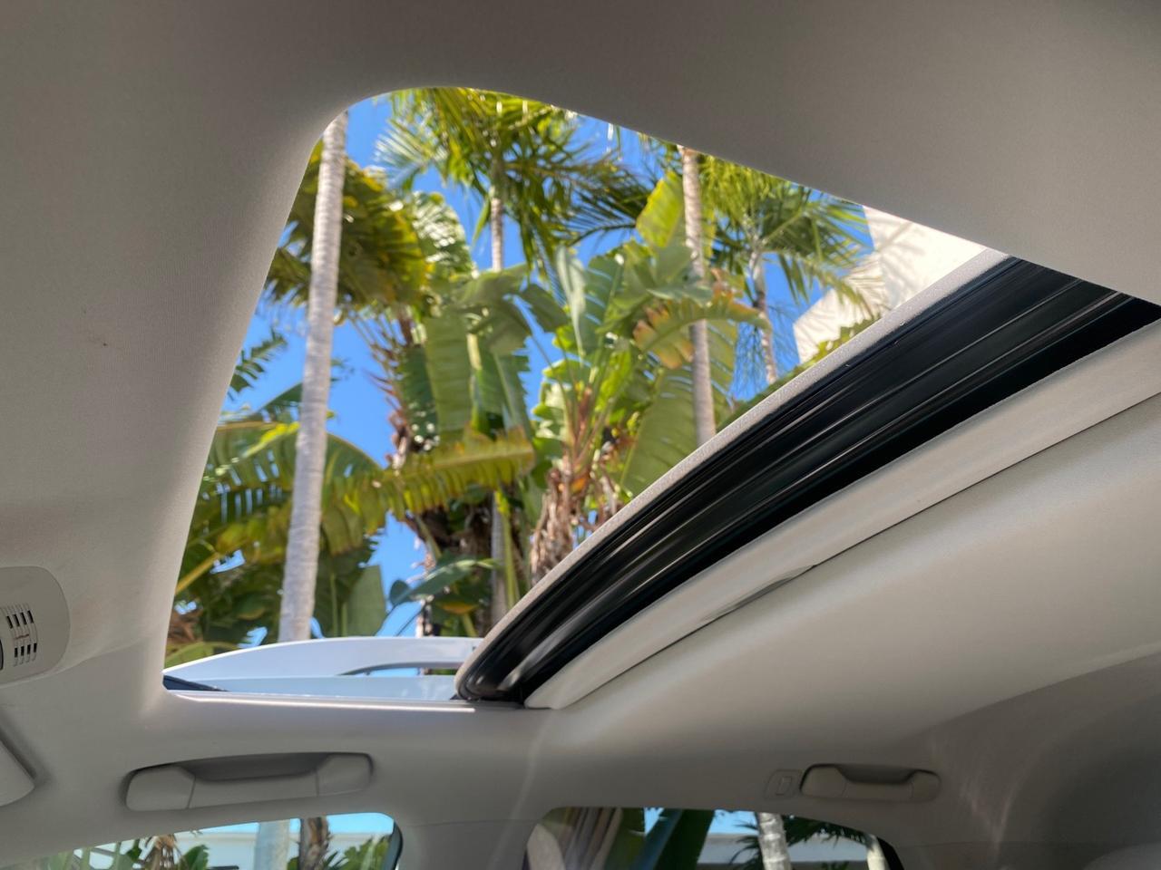 2011 Lexus RX 350 SUV LOW MILES 55,895 1 OWNER Pompano Beach FL