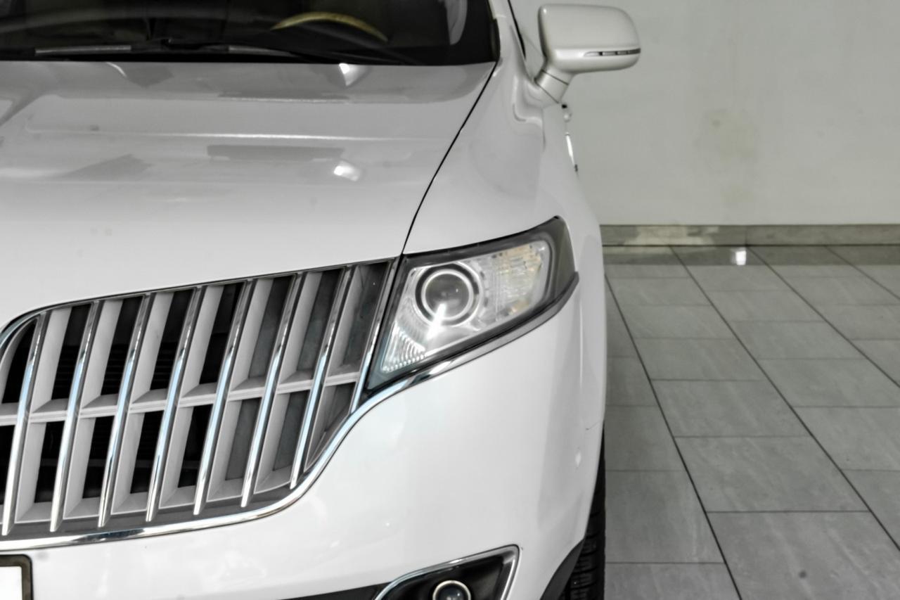 2011 Lincoln MKT AWD BLIND SPOT ASSIT NAVIGATION PANORAMA LEATHER SEATS REAR CAME Carrollton TX