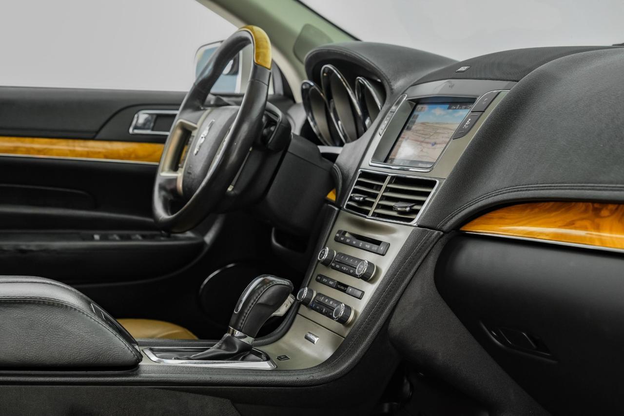 2011 Lincoln MKT AWD BLIND SPOT ASSIT NAVIGATION PANORAMA LEATHER SEATS REAR CAME Carrollton TX