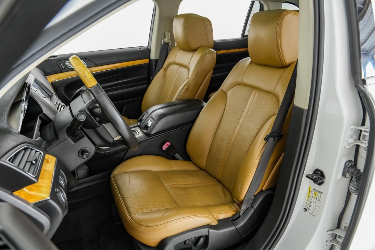 2011 Lincoln MKT AWD BLIND SPOT ASSIT NAVIGATION PANORAMA LEATHER SEATS REAR CAME Carrollton TX