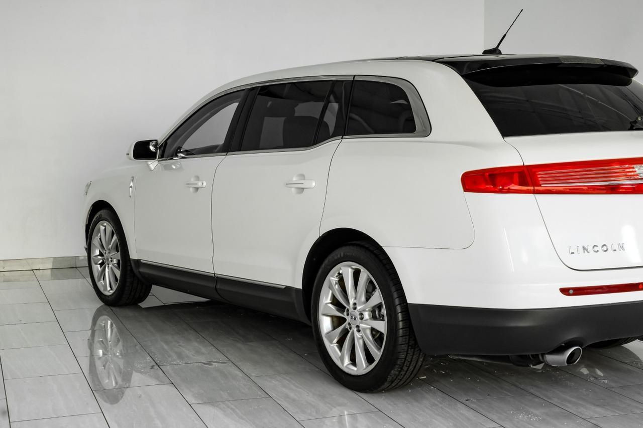 2011 Lincoln MKT AWD BLIND SPOT ASSIT NAVIGATION PANORAMA LEATHER SEATS REAR CAMERA KEYELESS START Carrollton TX