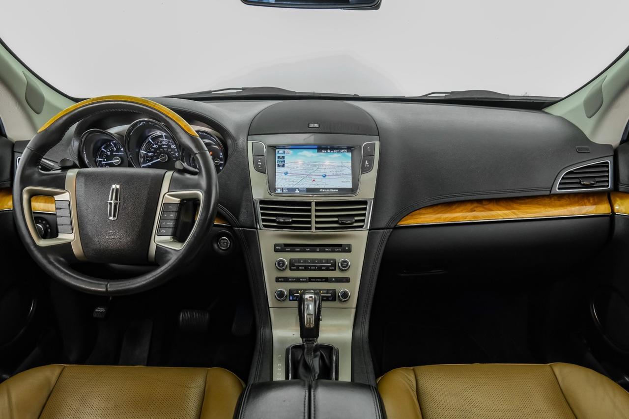 2011 Lincoln MKT AWD BLIND SPOT ASSIT NAVIGATION PANORAMA LEATHER SEATS REAR CAMERA KEYELESS START Carrollton TX
