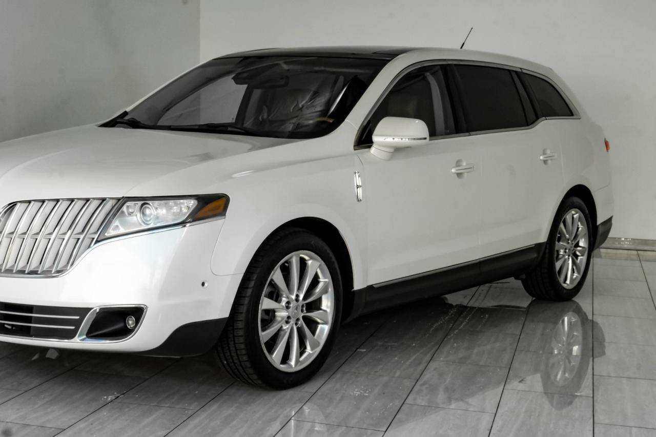 2011 Lincoln MKT AWD BLIND SPOT ASSIT NAVIGATION PANORAMA LEATHER SEATS REAR CAMERA KEYELESS START Carrollton TX