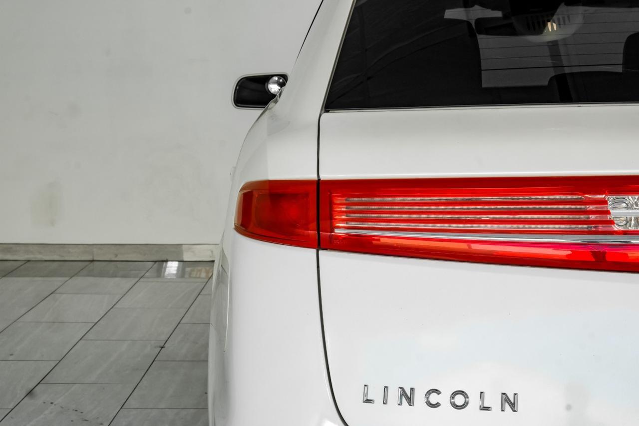 2011 Lincoln MKT AWD BLIND SPOT ASSIT NAVIGATION PANORAMA LEATHER SEATS REAR CAMERA KEYELESS START Carrollton TX