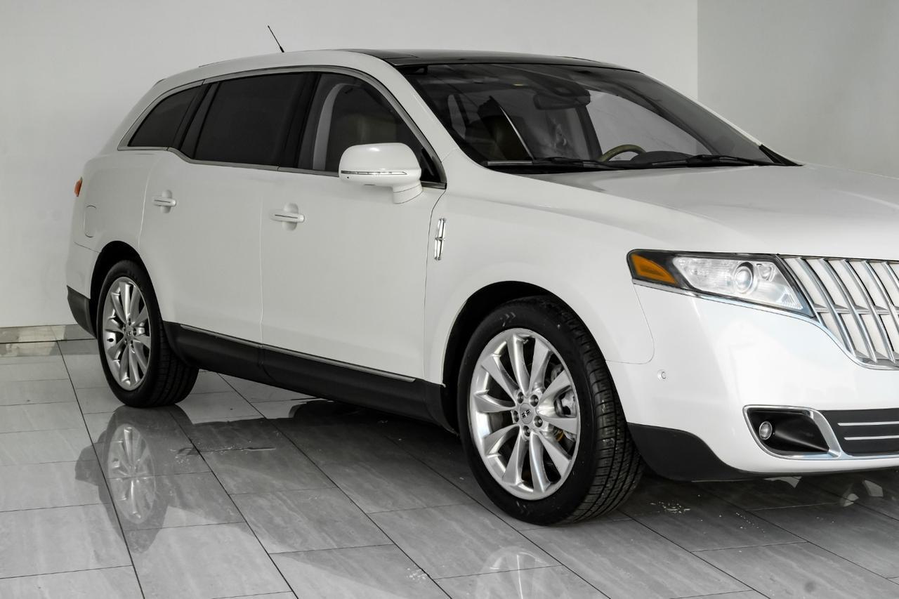 2011 Lincoln MKT AWD BLIND SPOT ASSIT NAVIGATION PANORAMA LEATHER SEATS REAR CAMERA KEYELESS START Carrollton TX