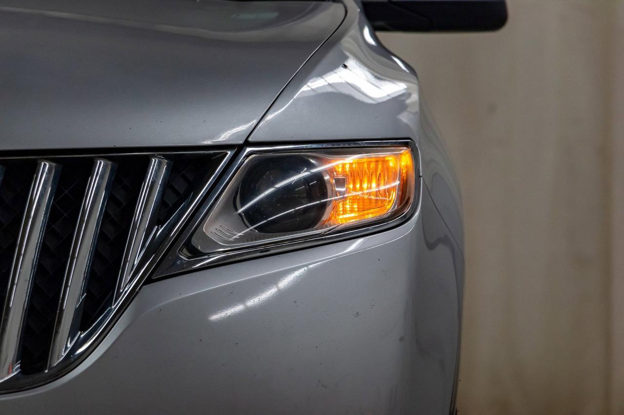 2011 Lincoln MKX AWD Luxury Edition Leather Roof Nav Red Deer AB