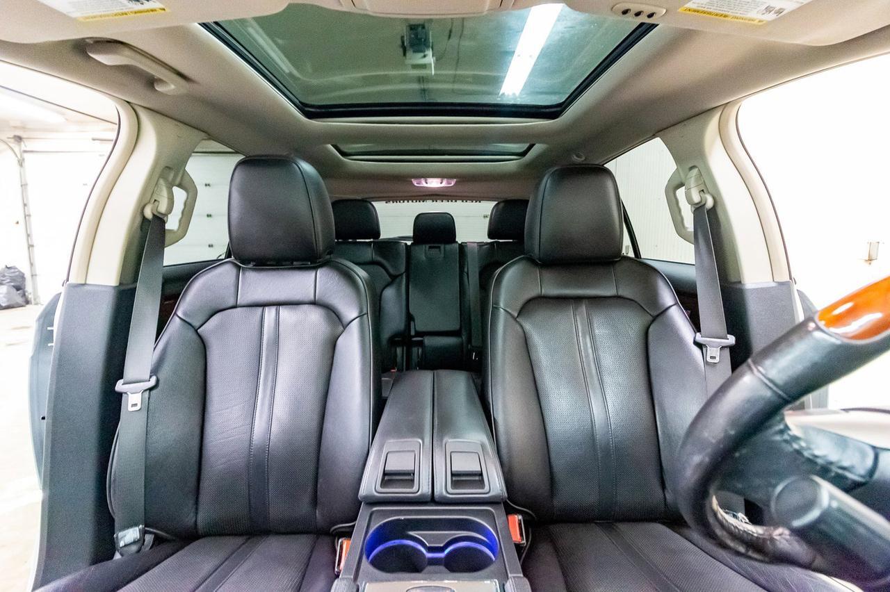 2011 Lincoln MKX AWD Luxury Edition Leather Roof Nav Red Deer AB