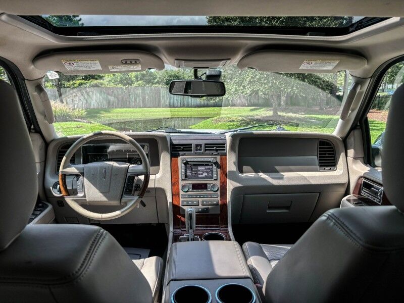 2011 Lincoln Navigator Wilmington NC