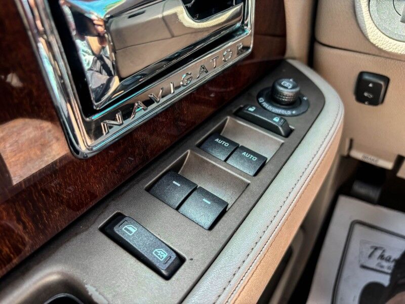 2011 Lincoln Navigator Wilmington NC