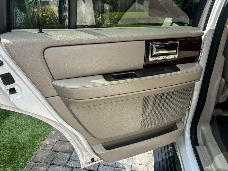 2011 Lincoln Navigator Wilmington NC